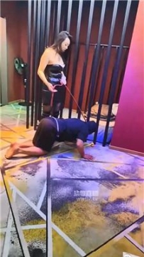 【调教视频】【咩祖】长靴+高跟御姐女神虐 JS251120-20