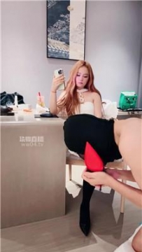 【调教视频】【韩涵】车模S长靴玩虐废物 JS251031-29