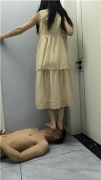 【调教视频】【诗琪】玉足全体重碾压踩 bf55001