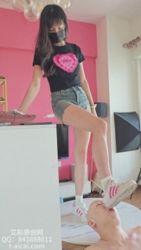 【素人S】新人点点首秀之美味的鞋底 YC-241022-12