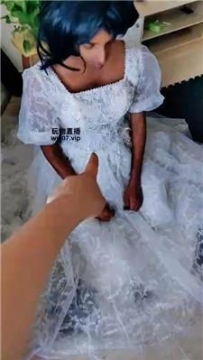 【调教视频】【魅尊】黑丝脚虐外国奴隶 JS250429-1