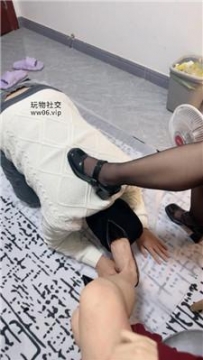 【调教视频】【桃欣】双S姐妹花-踩踏捆绑虐打 JS241223-15