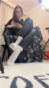 【第一视角】【夏夏】皮裤臭棉袜    250605-26