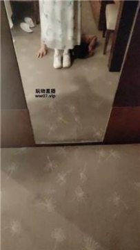 【调教视频】【米小糖】运动鞋白袜踩踏气味辱 bf51785