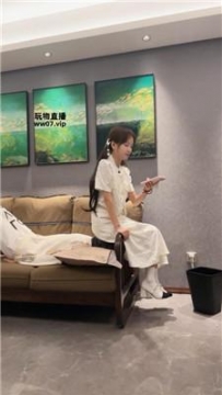 【调教视频】【猴歌】腿绞坐脸窒息-皮鞋白袜踩 bf51588