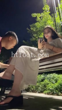 ZB11304 风吟殿下-贱狗家小区tj犯贱44分钟