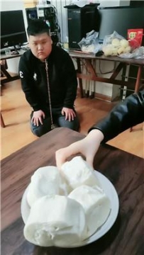 【调教视频】【九创】双S-囚禁狗笼-棉袜脚踩 JS250327-42