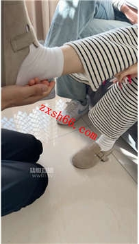 TLZB25571足彩馆-176双S-学生妹胯下辱-舔脏鞋白袜39分