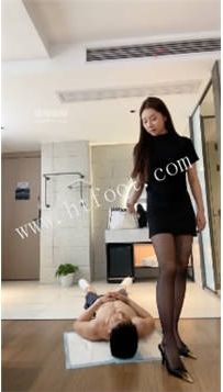 ZB7147 月S】调教双奴36分钟