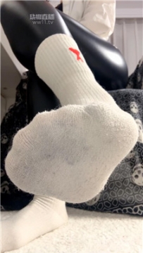 【第一视角】【夏夏】皮裤白袜乳母    260119-30