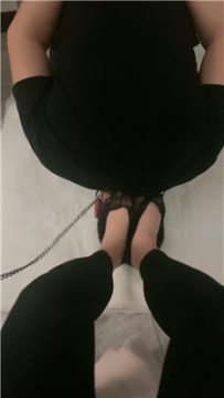 【调教视频】【桃之妖妖】蕾丝船袜挑逗贱奴 JS250327-29