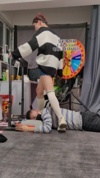 幸运大轮盘 运动鞋踩踏 （早期视频） YC-260328-3