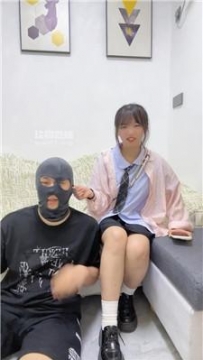 【调教视频】【素人抽水机】开发路人妹妹皮鞋白袜踩虐 bf55122