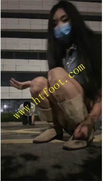 TL40245 莉宝儿】户外调教47分钟