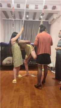 【调教视频】【海月】多主合力捆绑骚贱奴 JS250813-32