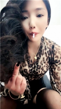 【第一视角】【墨轩】黑丝美臀胯下诱惑    260122-23