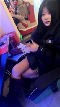 【调教视频】【Vito】长靴捂白袜气味辱 bf61050