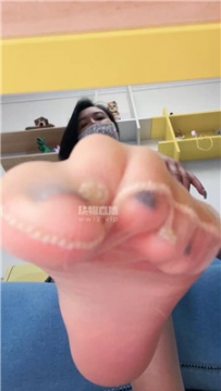 【第一视角】【颜主】贱狗跪着舔屏    250825-33