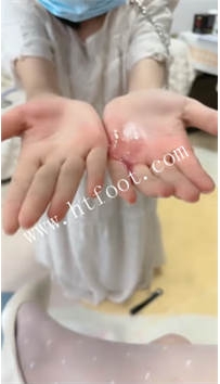 NNTL47069 柒柒学姐】母畜-抽耳光狗链遛狗重度sp滴蜡33分钟
