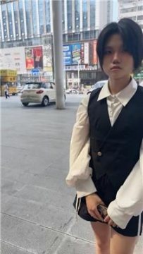 【调教视频】【素人抽水机】开发短发女神白袜虐 JS250606-32