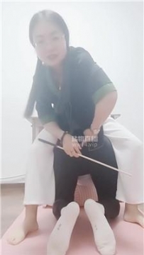 【调教视频】【兰姐】鞭打威胁狗子伺候 JS250917-19