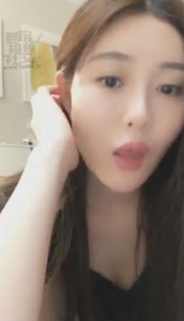TL2305 VIVI 尬聊