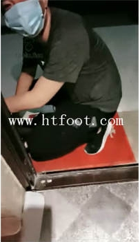 TL16008 林夕S素人快递小哥偷闻袜子私自打开邮件被发现32分钟