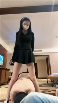 【调教视频】【梦樱】双S-赏赐圣水-舔脏鞋船袜-吃狗粮  JS250625-45