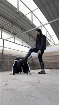 【调教视频】【77夫妻】人形犬训化场地 JS251106-3