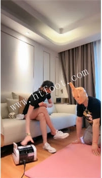 TL46558 暴力美学】香水棉袜面贡米国留学生 录入j指纹狂榨至脑瘫34分钟