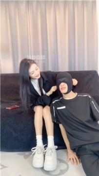 【调教视频】【女生也能很暴力】前台小姐姐脏鞋白袜踩 JS250920-28