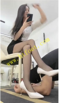 TL39718 萱萱】调教62分钟