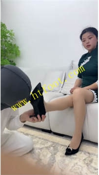 TL36126 狗哥】贵妇旗袍建行女经理36分钟