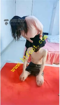 TL22444 烟烟】前你们300个耳光骑马鞭打圣水63分钟
