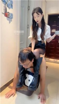 【调教视频】【温瑾Sama】长靴黑丝玉足诱惑虐继父 bf58379