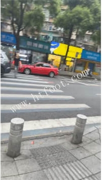 ZB7083 素人挖机】19岁臭脚女生35分钟