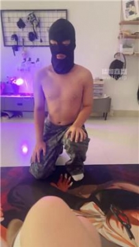 【调教视频】【小猫】长靴捂白丝深喉 JS250930-2