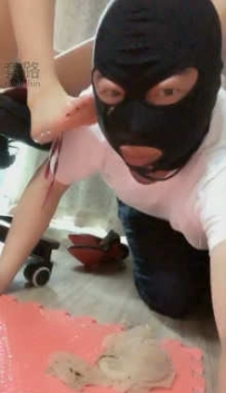 TL8250 苏儿 脚踩香蕉加升水 吃光光