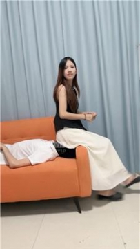 【调教视频】【猴歌】御姐S裸足捂脸+坐脸窒息 bf56023
