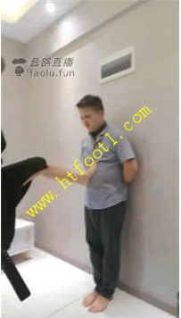 TL22251 滔滔】暴力打肚子踢打暴力耳光48分钟[视频前面10多分钟不太流畅]