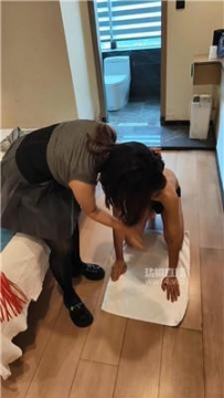 【调教视频】【菲宾女王】抽耳光鞭打-品尝酸臭黑丝jio JS250905-8