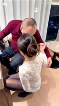 【调教视频】【可可夫妻】长靴女神惩罚老板狗 JS260117-40