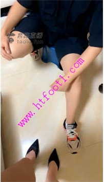 TL19201 司野S女朋友来开发优越男一起下跪20分钟