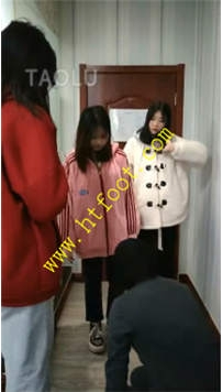 TL26527 最抗揍的是我吗】三个素人小姐姐25分钟