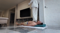 精神小妹  板鞋踩踏舔脚鞋交蛋蛋