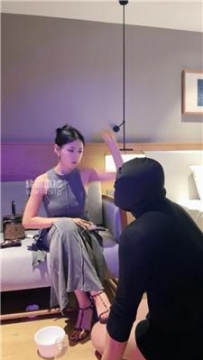 【调教视频】【苏御大人】体验连环抽耳光 JS250911-30