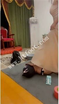 TL47724 魔鬼天使】恶毒小妈逼供36分钟