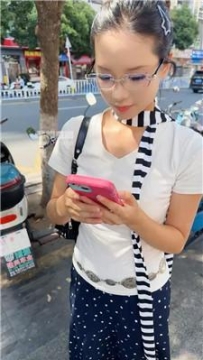 【调教视频】【狗哥】素人S-白袜脚车内调 JS250703-9