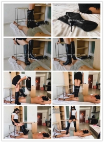 【小溪】高跟靴子在大腿上的展示