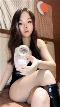 【第一视角】【梨悠】高跟长靴香水    251008-14